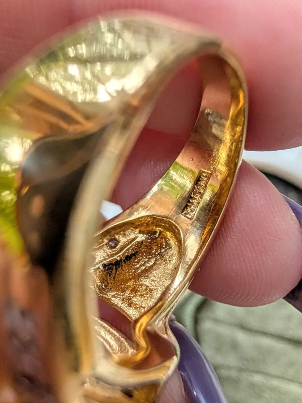 vintage item id